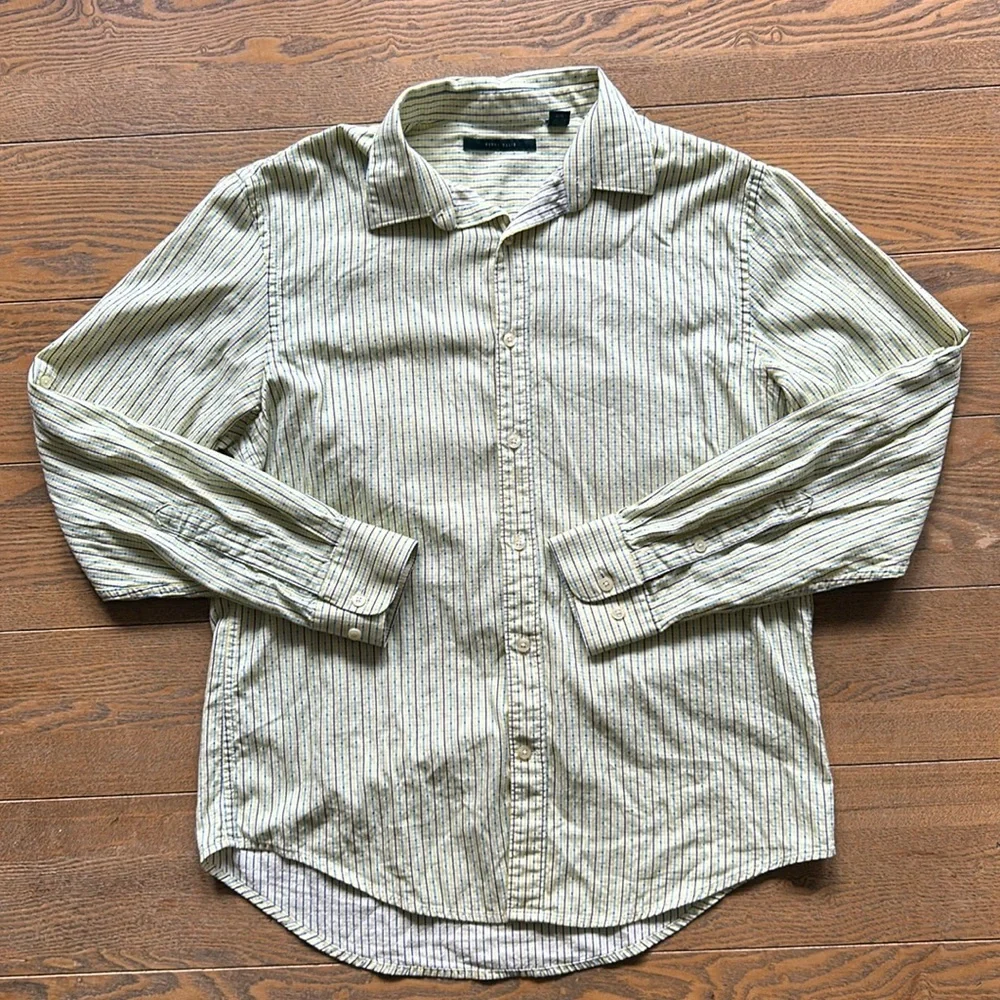 PERRY ELLIS - Large Button Down - Picture 1 of 6